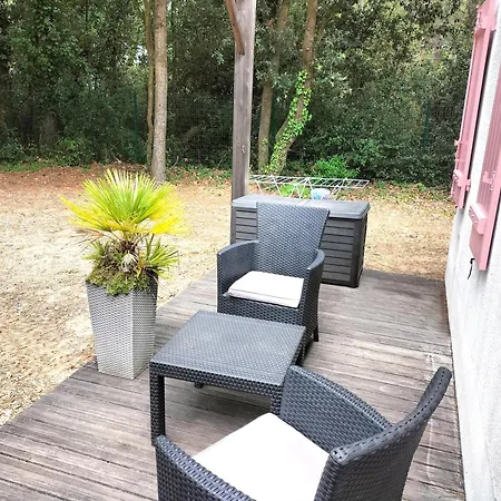 4 Pers. Avec Piscine Commune Proche Σπίτι διακοπών *