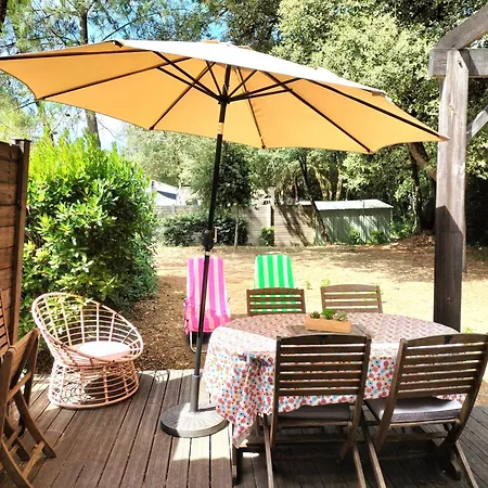 Σπίτι διακοπών 4 Pers. Avec Piscine Commune Proche