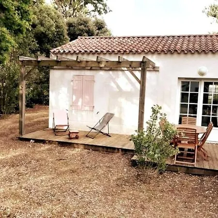4 Pers. Avec Piscine Commune Proche *