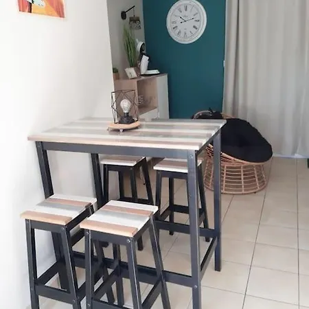 Holiday home 4 Pers. Avec Piscine Commune Proche Longeville-sur-Mer